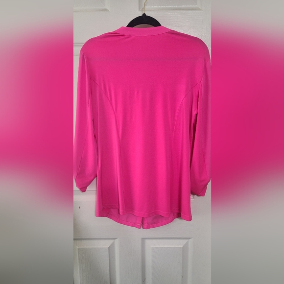 Nygard Button Down Shirt EUC Size M - Picture 6 of 6